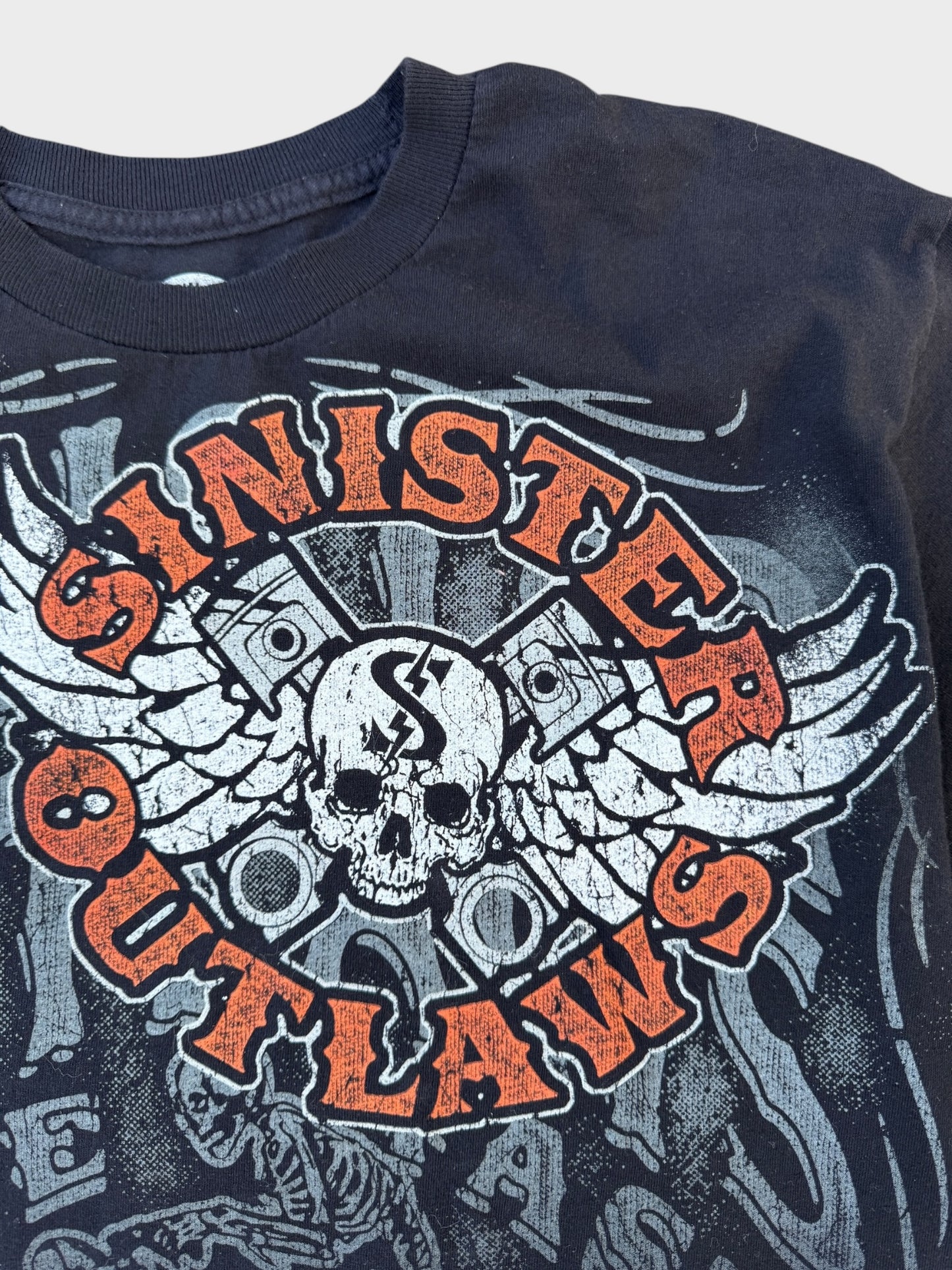 SINISTER OUTLAWS