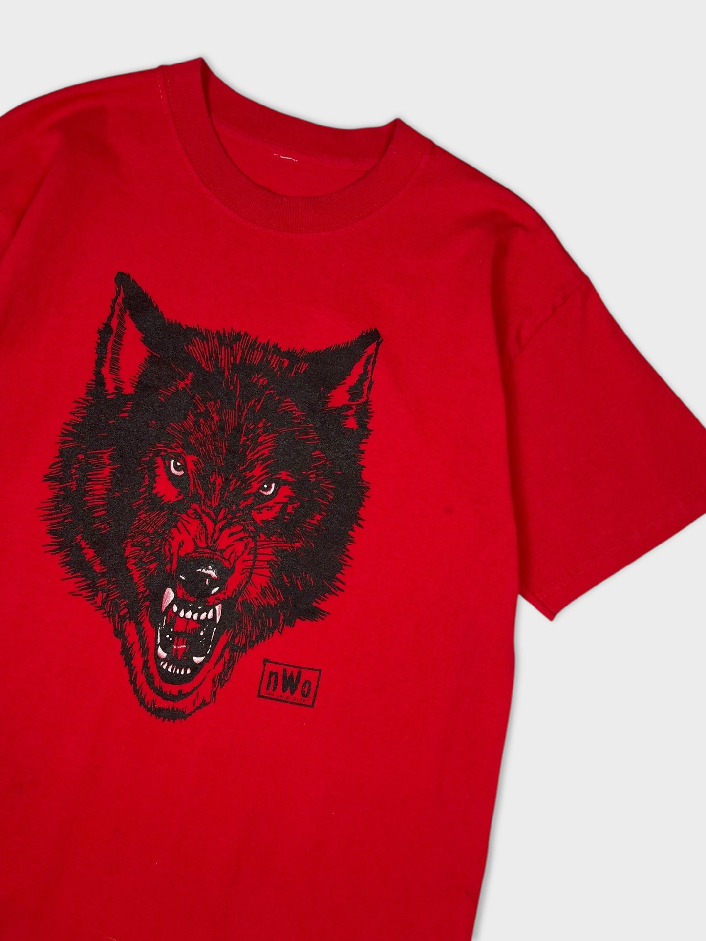VINTAGE NWO WOLFPAC TEE