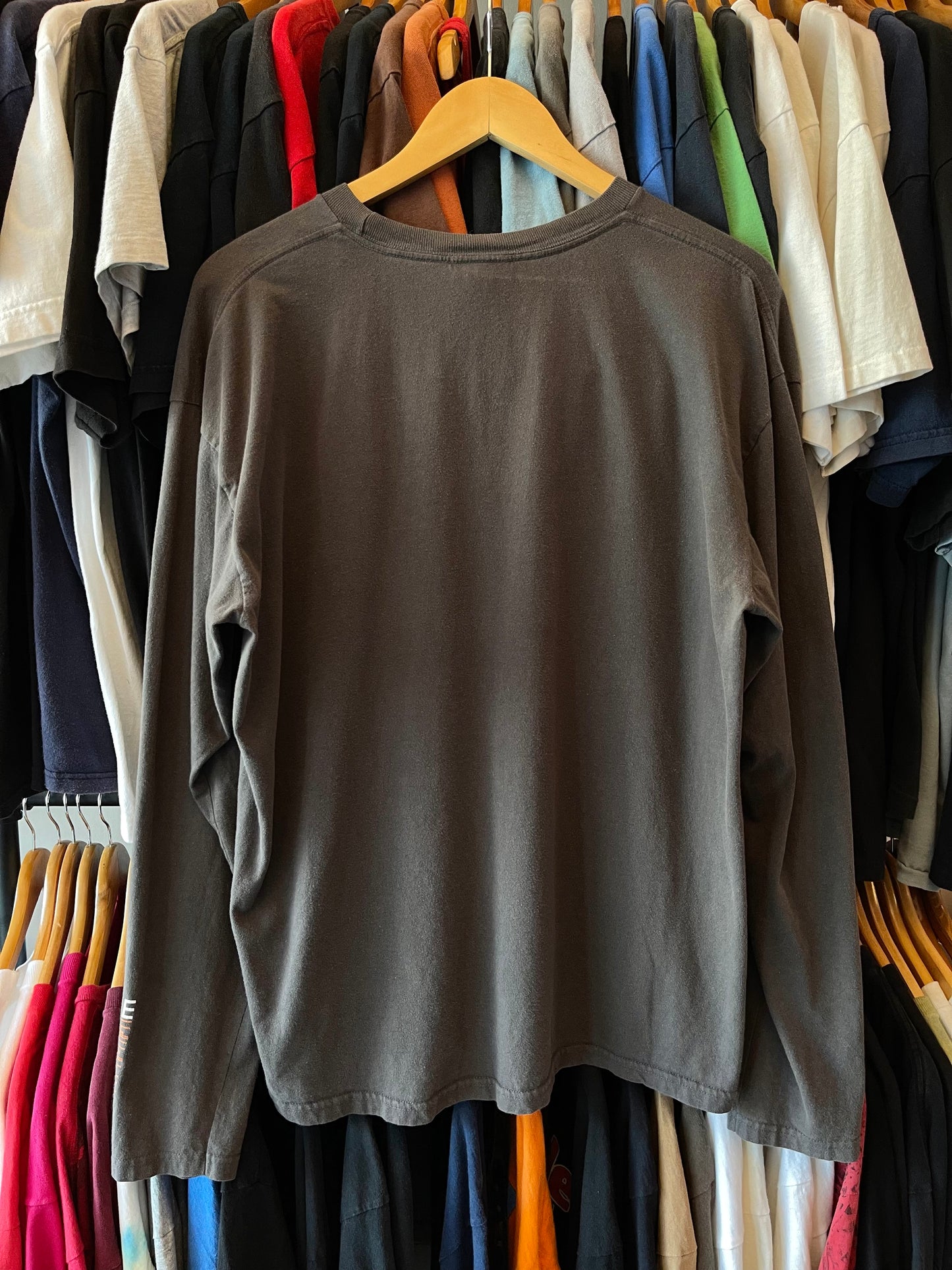 NIKE ATHLETICS LONGSLEEVE