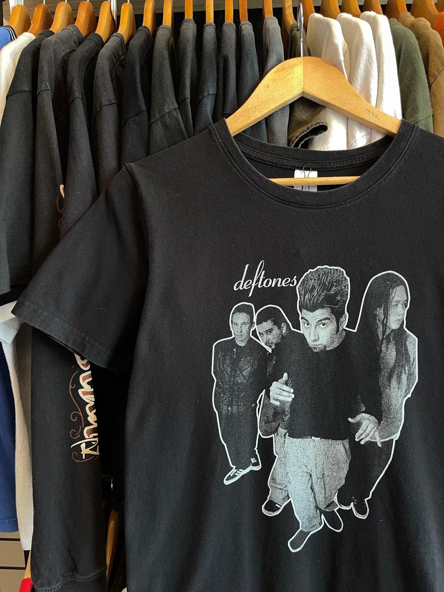 DEFTONES TEE