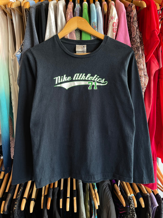 NIKE ATHLETICS TOP