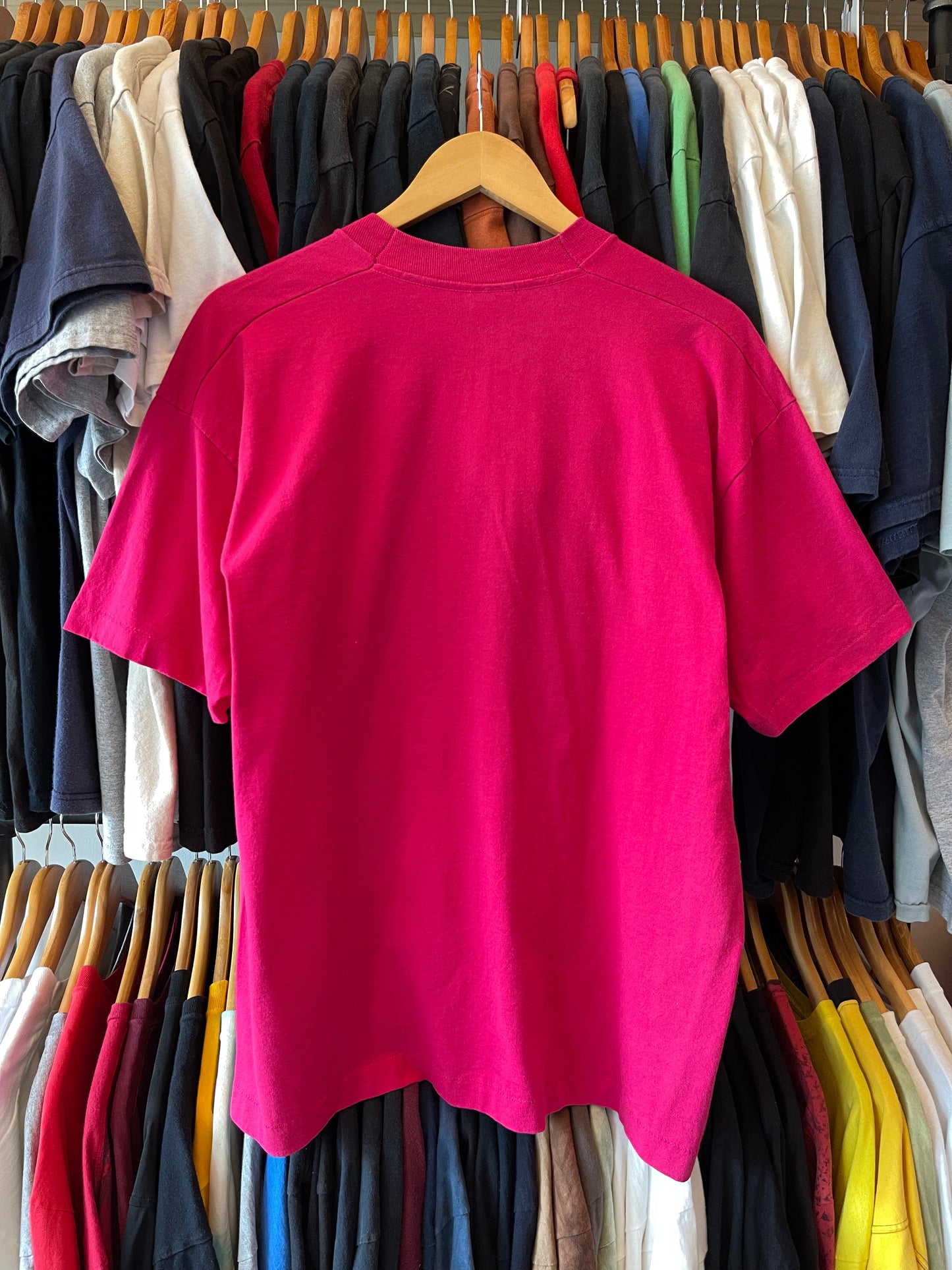 SIX FLAGS TAZ TEE