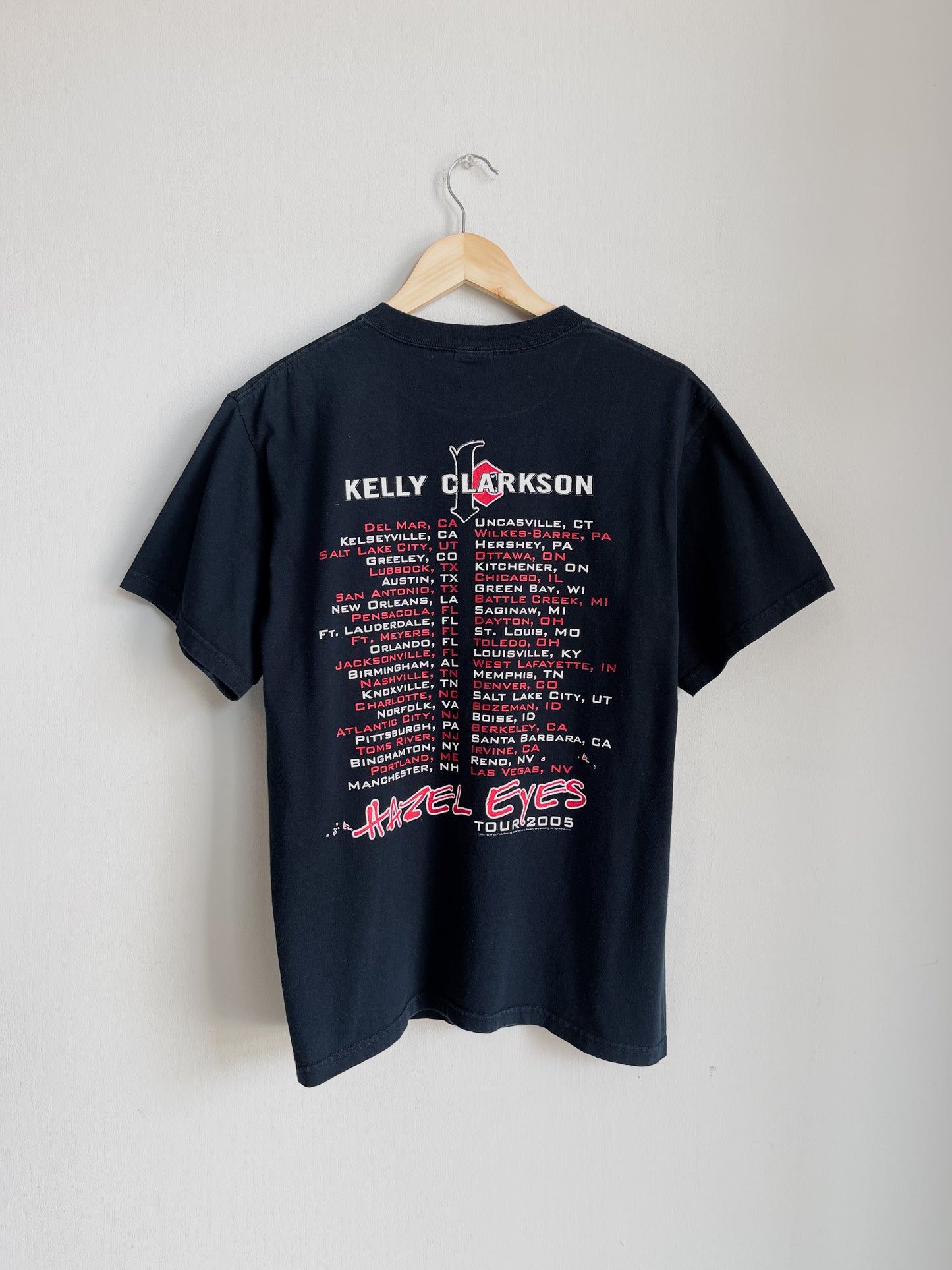 KELLY CLARKSON 2005 TOUR