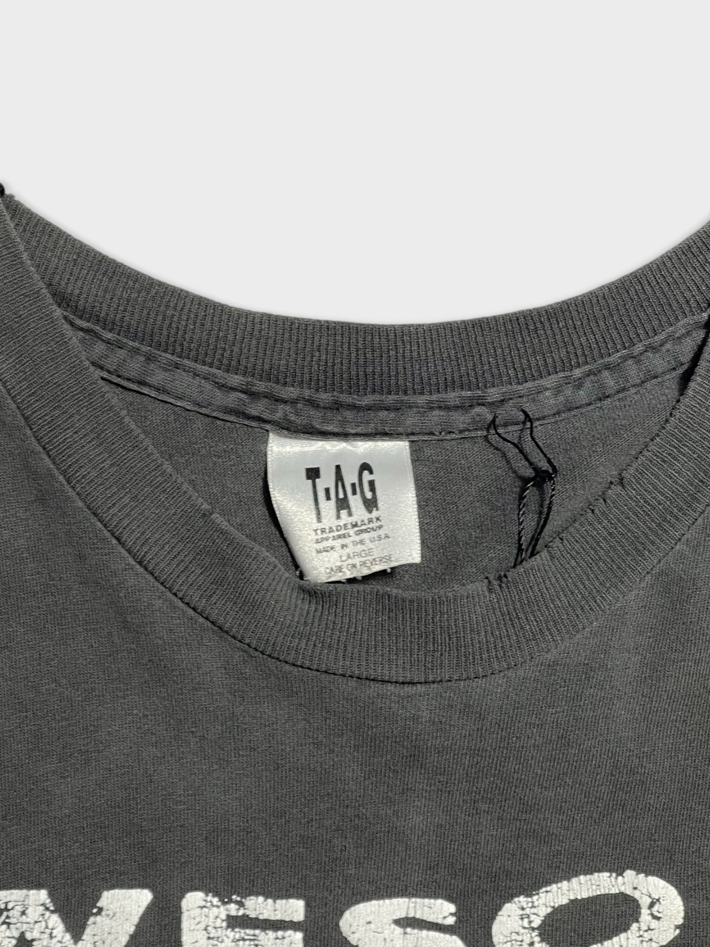 VINTAGE JURASSIC PARK TEE