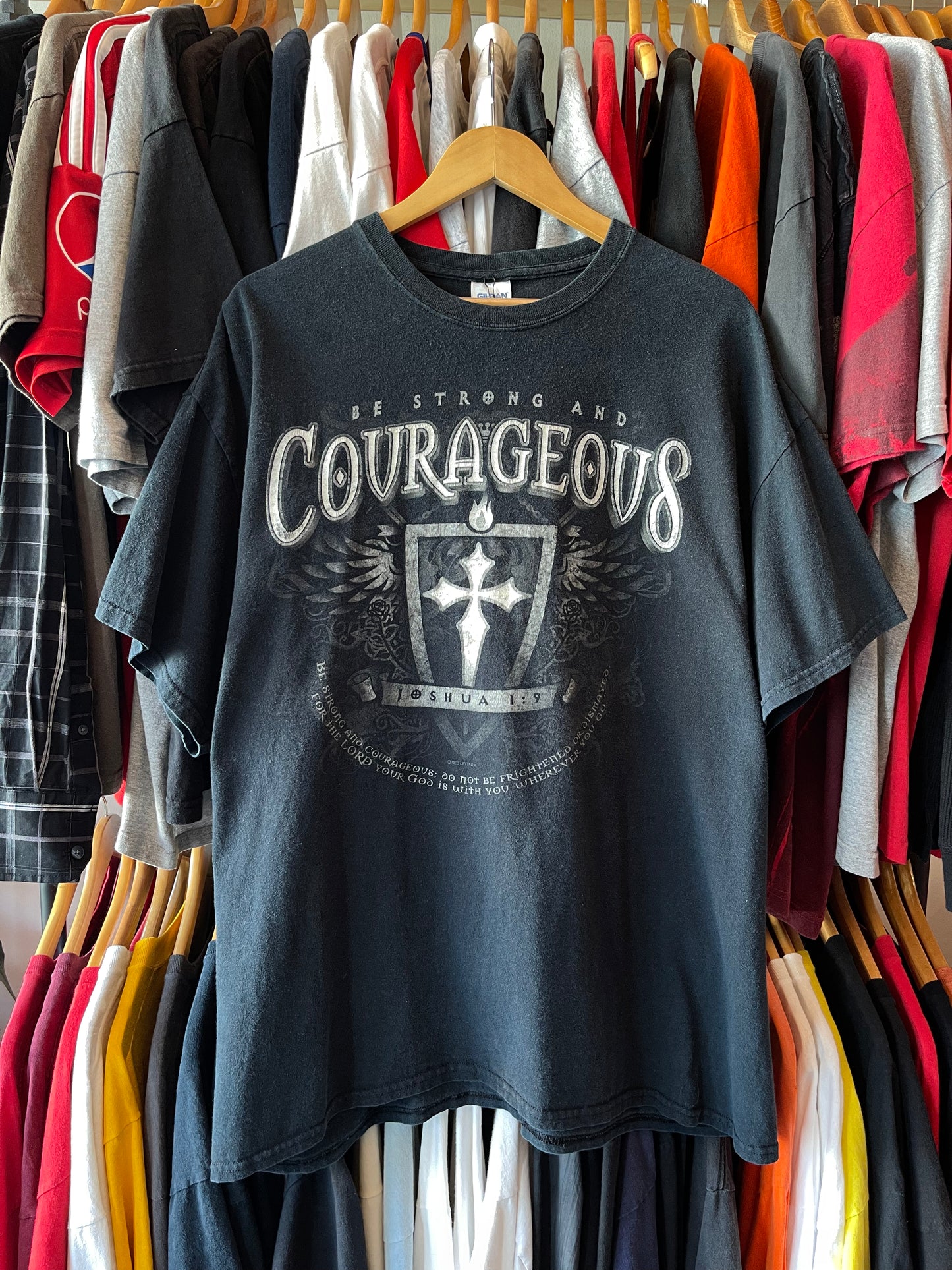 COURAGEOUS JESUS TEE
