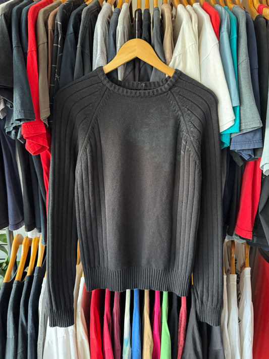GUESS SWEATER